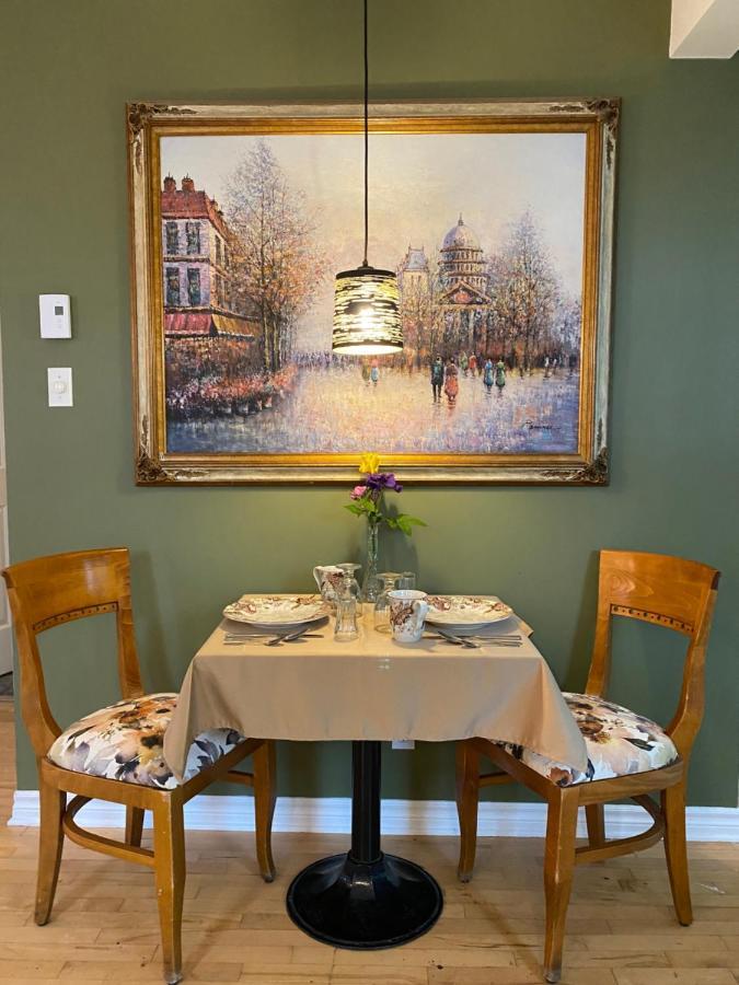 Bed and Breakfast Couette Et Cafe Au Crepuscule à La Patrie Extérieur photo